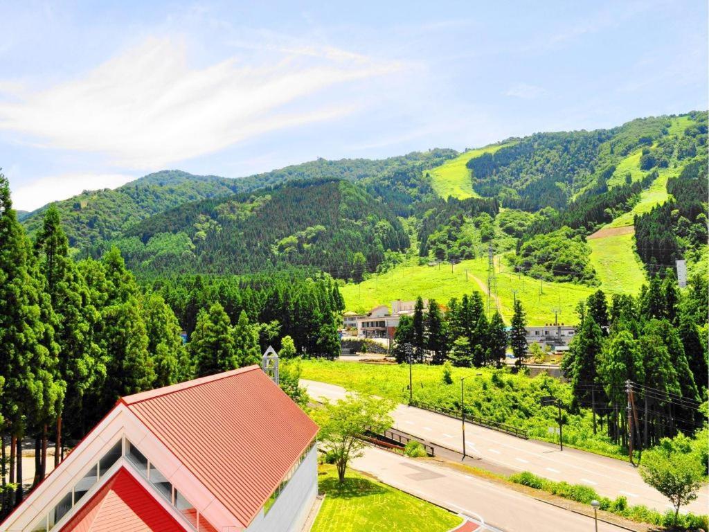 Tateyama Kokusai Hotel Toyama Station Екстериор снимка