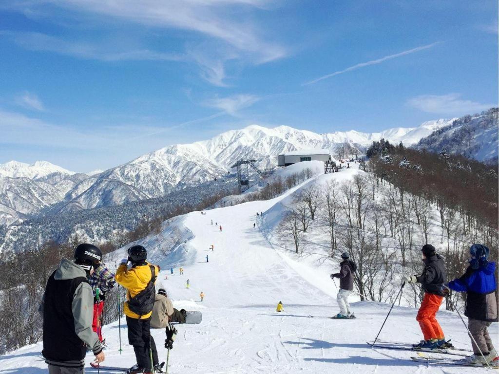 Tateyama Kokusai Hotel Toyama Station Екстериор снимка
