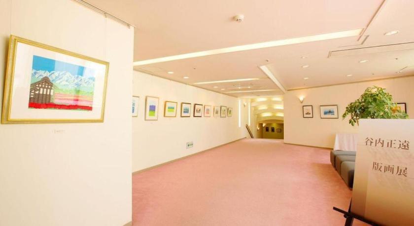 Tateyama Kokusai Hotel Toyama Station Екстериор снимка