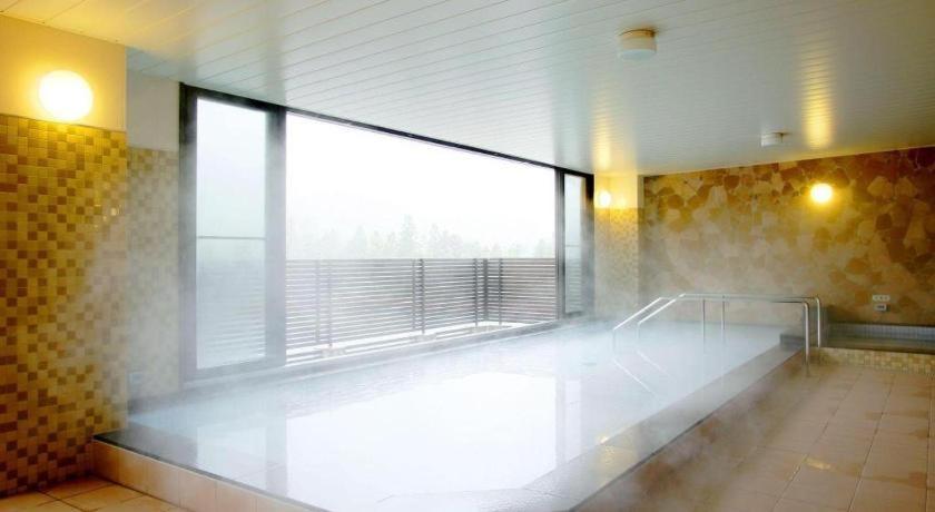 Tateyama Kokusai Hotel Toyama Station Екстериор снимка