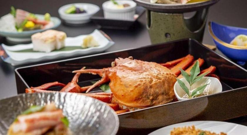 Tateyama Kokusai Hotel Toyama Station Екстериор снимка