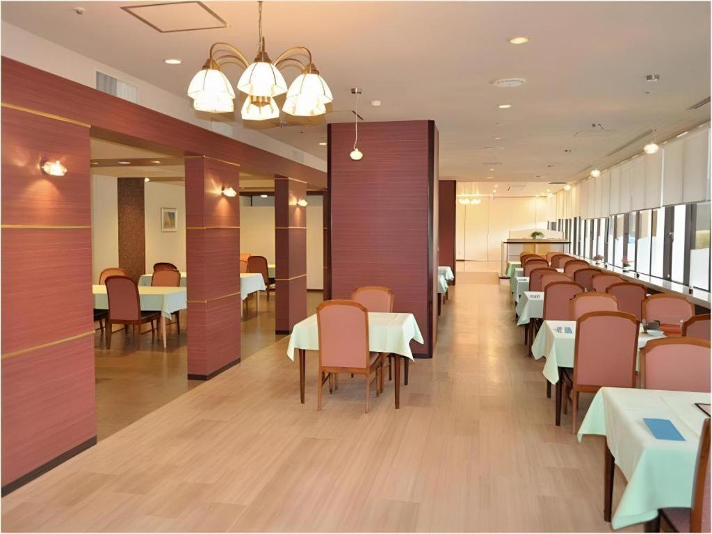 Tateyama Kokusai Hotel Toyama Station Екстериор снимка